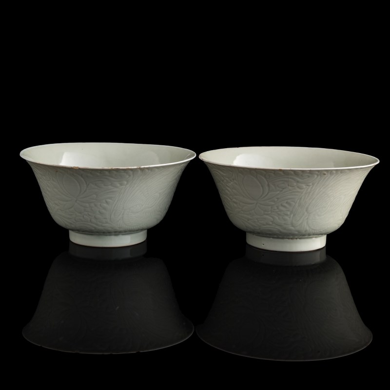 清康熙 青釉劃花碗一對 | A pair of Chinese incised celadon bowls, Kangxi period, Qing dynasty - 图2