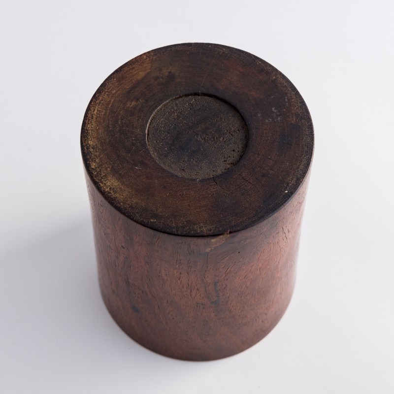 十八世紀 黃花梨筆筒 | A Chinese huanghuali brush pot, 18th century - 图6