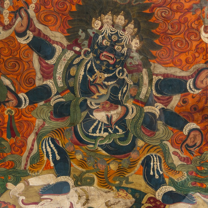 清代 六臂大黑天唐卡鏡框 | A Tibetan framed six-armed Mahakala thangka, Qing dynasty - 图2