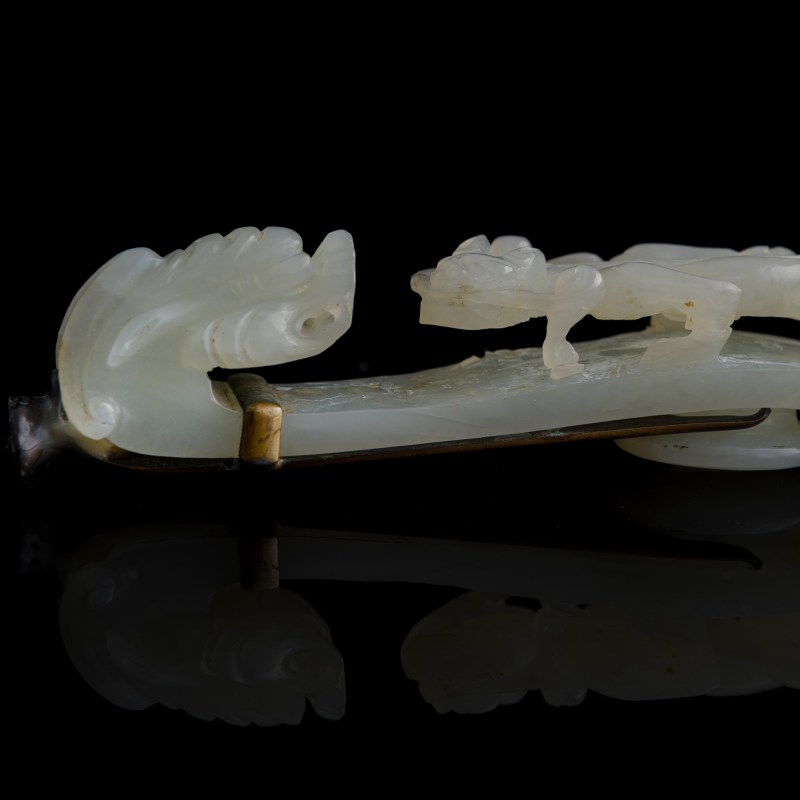 清代 白玉龍勾 | A Chinese white jade dragon hook, Qing dynasty - 图10