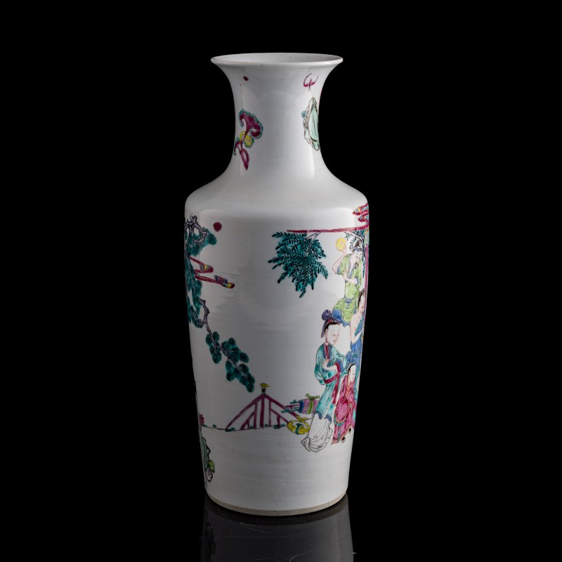 清雍正 粉彩人物瓶 | A Chinese famille rose figural vase, Yongzheng period, Qing dynasty - 图4