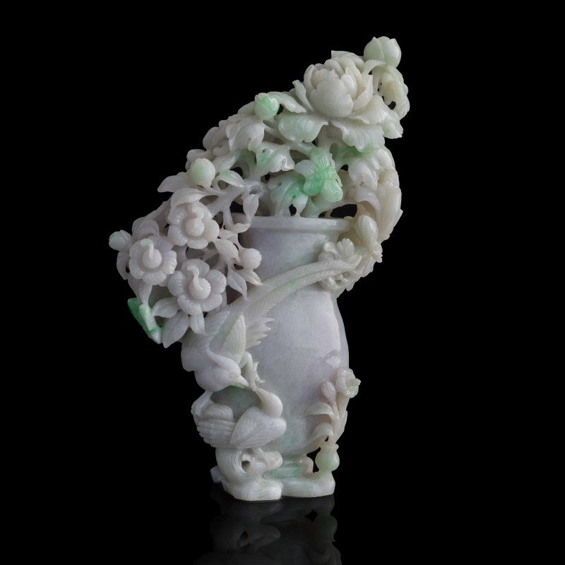 翡翠瓶花 | A Chinese jadeite vase with flowers - 图1