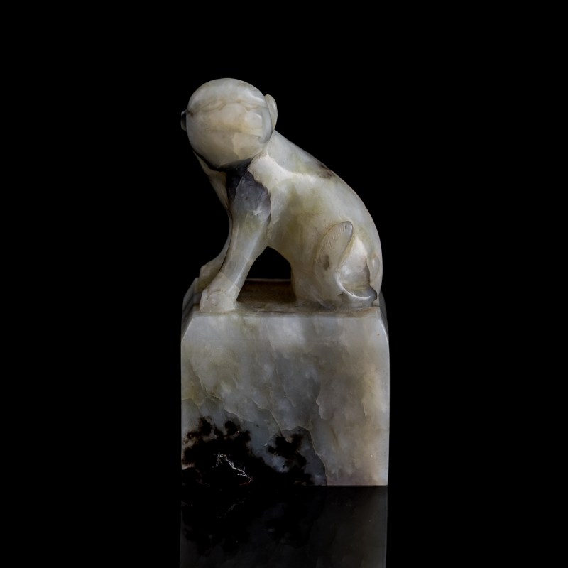 明代 玉雕獸鈕印章 | A Chinese jade seal with beast finial, Ming dynasty - 图2