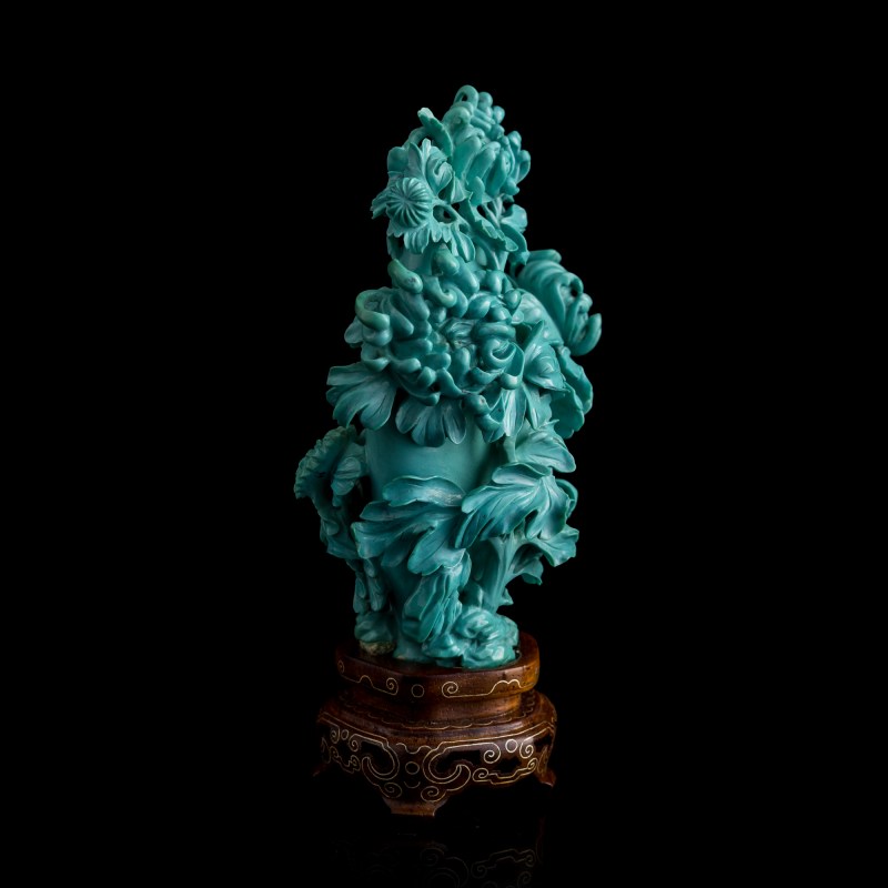 1960-1970年代 綠松石雕花卉蓋瓶（附木座） | A Chinese carved turquoise 'floral' covered vase, 1960s-1970s - 图4