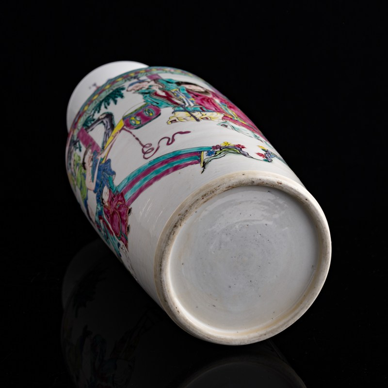 清雍正 粉彩人物瓶 | A Chinese famille rose figural vase, Yongzheng period, Qing dynasty - 图7