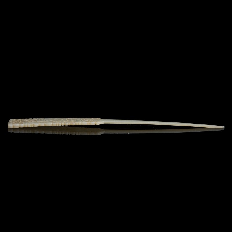 十八世紀 白玉發簪兩隻（附盒） | Two Chinese white jade hairpins, 18th century - 图4