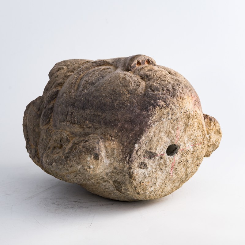 唐代 石雕菩薩頭像（附座） | A Chinese stone Bodhisattva head, Tang dynasty - 图9