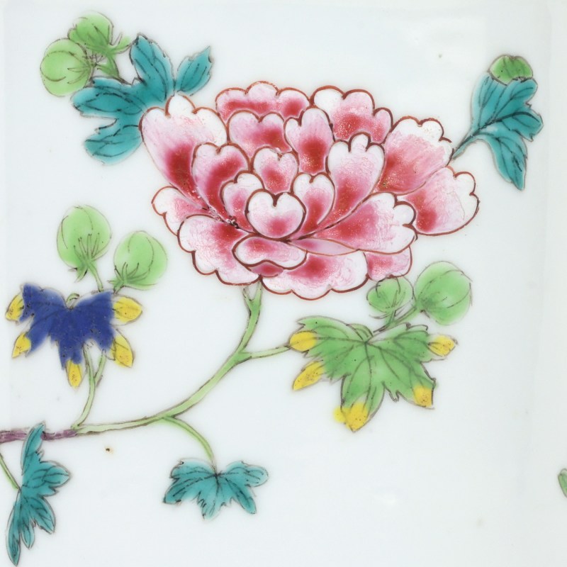 清雍正 粉彩菊花纹笔筒 - 图5