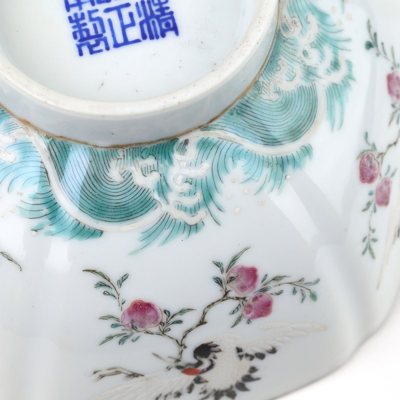 清乾隆 粉彩海鹤纹六方倭角碗 - 图7