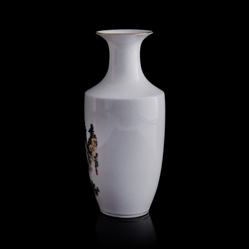 德化窑山水瓶 | A Chinese Dehua porcelain 'landscape' vase - 图2