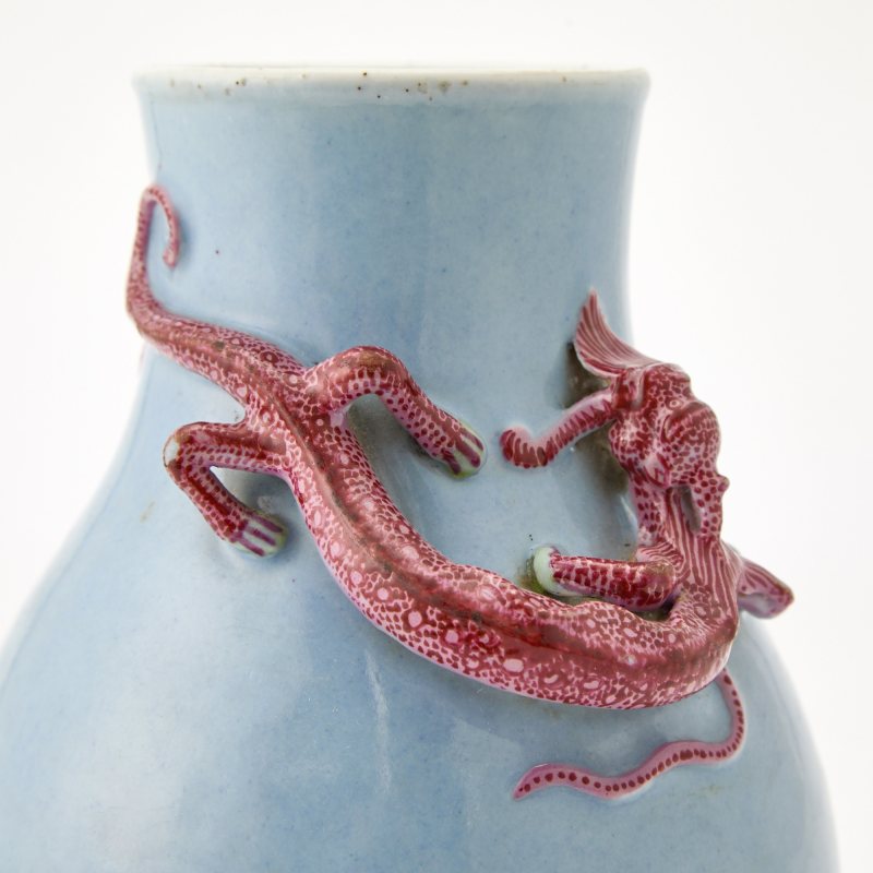 A Chinese Glazed Porcelain Mallet Vase - 图3