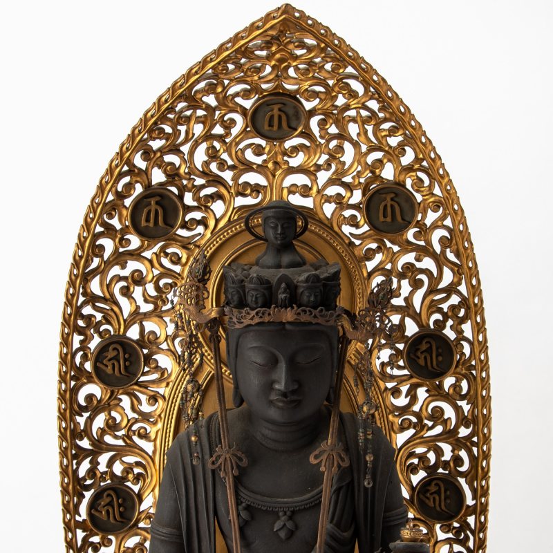 A Large Japanese Parcel Giltwood Figure of Juichi-men Kannon - 图2