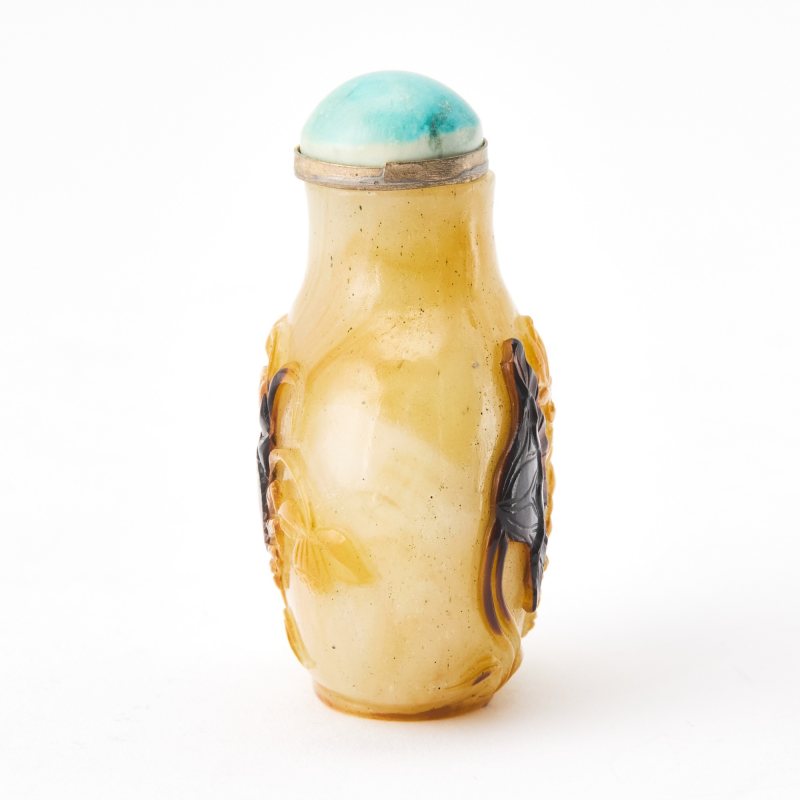 A Chinese Carved Glass Snuff Bottle - 图4