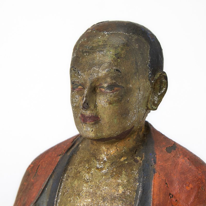 A Tibetan Polychrome Lacquered Wood Figure of a Monk - 图6