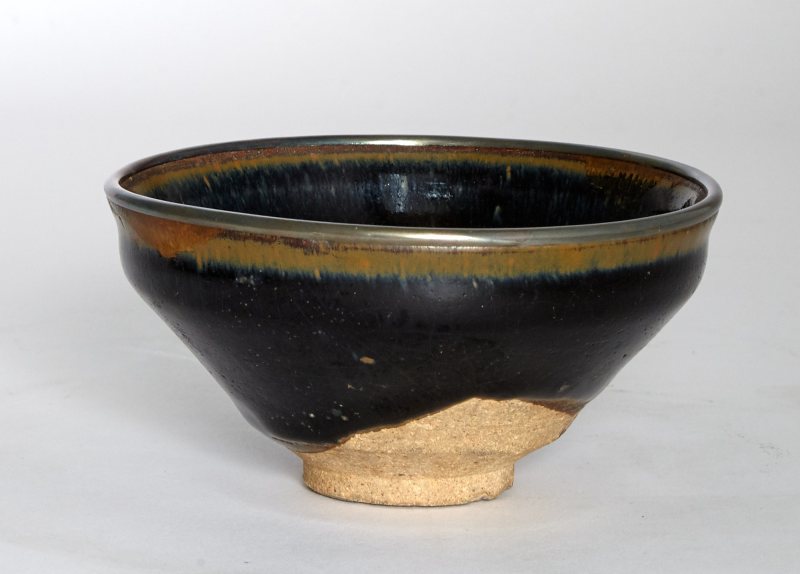 A Chinese Jian-Type Silver-Rimmed Tea Bowl - 图3