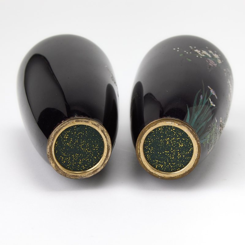 A Pair of Japanese Cloisonne Enamel Vases - 图5