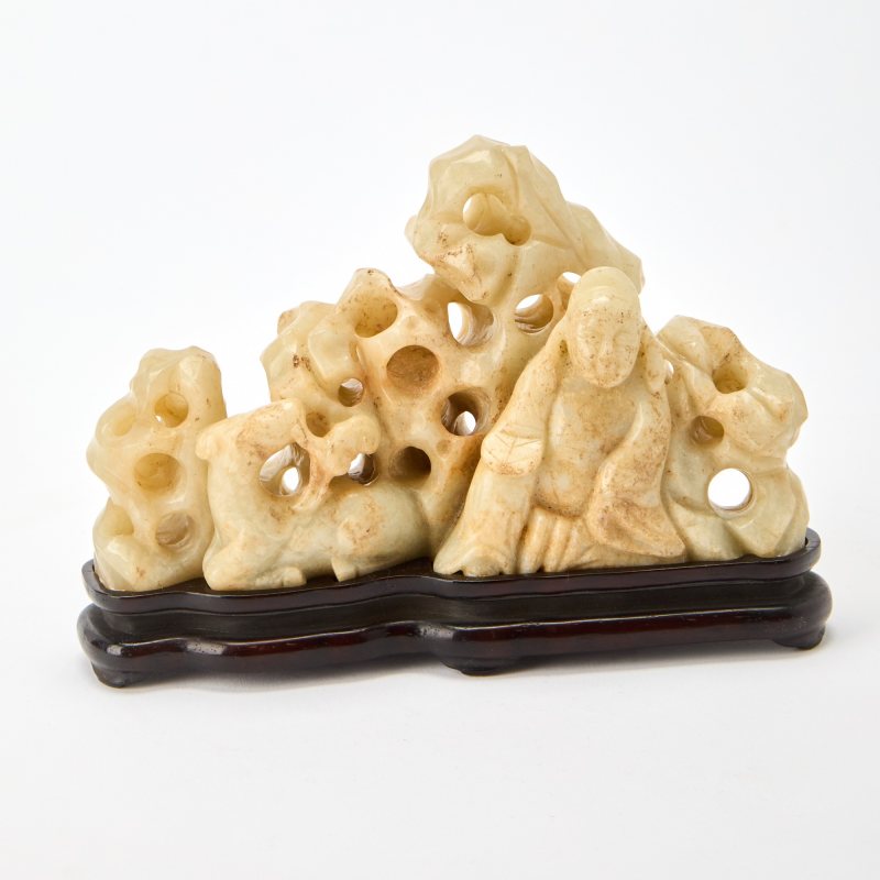 A Chinese Jade Brush Stand - 图2