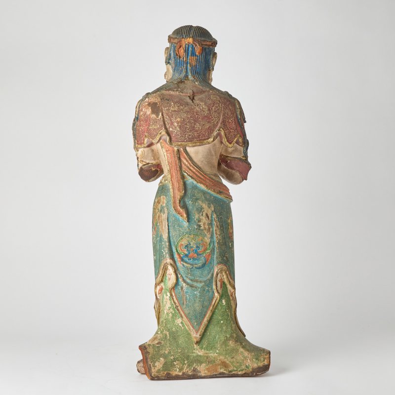 A Chinese Carved Wood and Gesso Figure - 图3