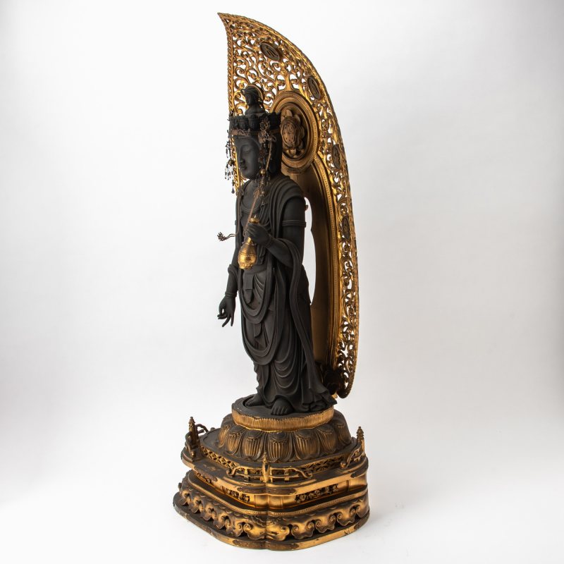 A Large Japanese Parcel Giltwood Figure of Juichi-men Kannon - 图4