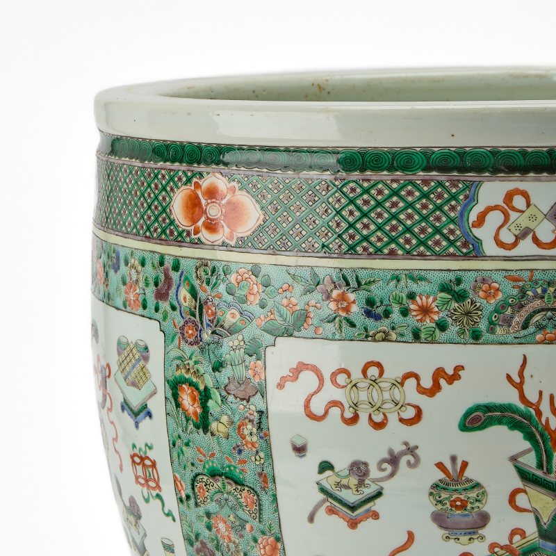 A Chinese Famille Verte Porcelain Planter - 图4