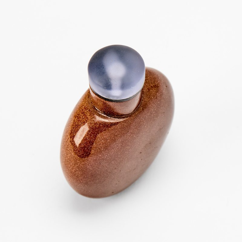 A Chinese Aventurine Glass Snuff Bottle - 图3