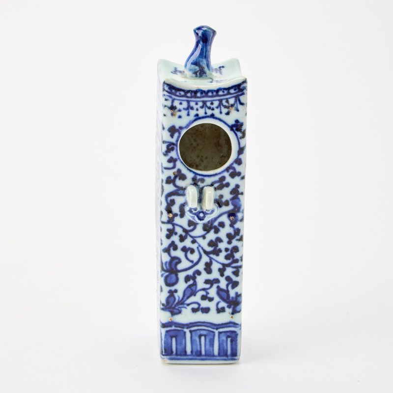Three Chinese Blue and White Porcelain Bird Feeders - 图5