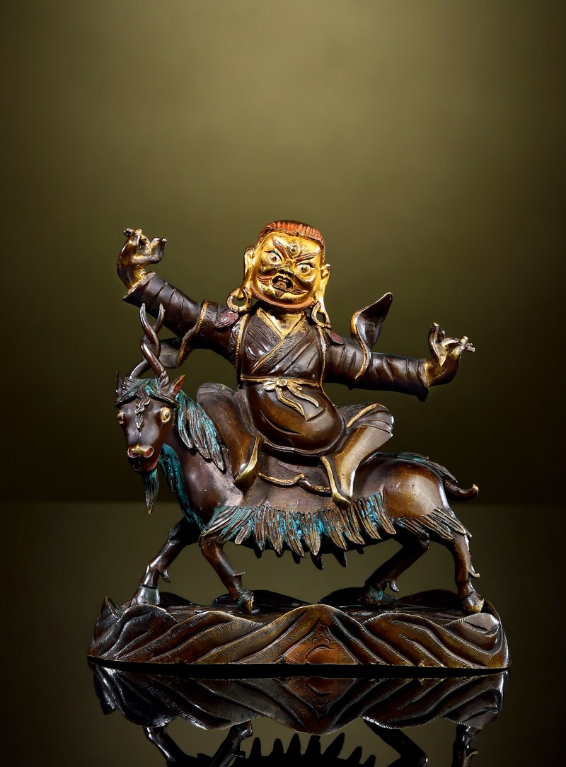 清乾隆 骑羊护法像
