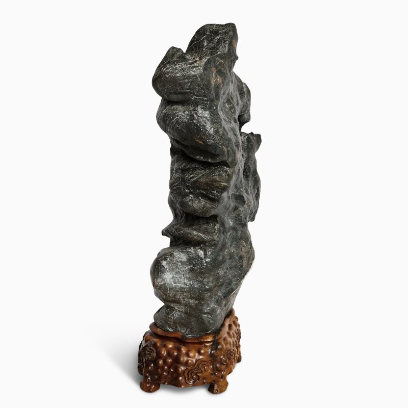 An Exceptionally Large Chinese Scholar's Rock, Lingbi - 图3