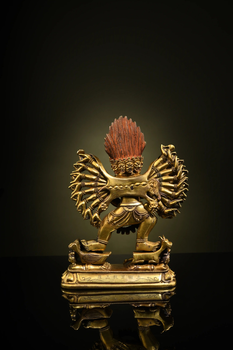 清乾隆（1736-1795年） “土谢图亲王造”款大威德金刚像 - 图2