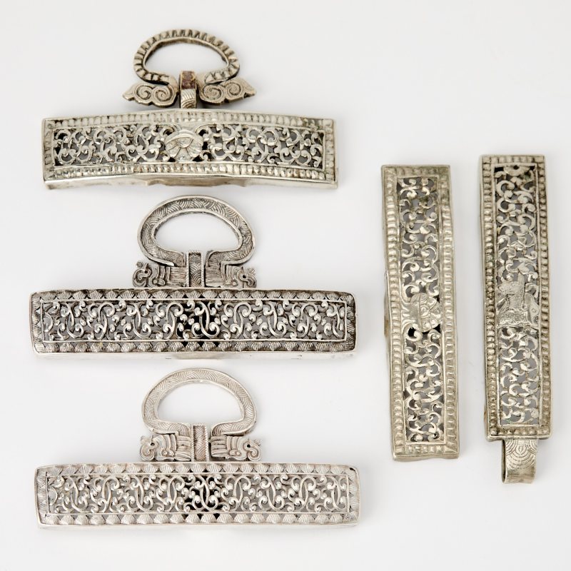 A Group of Tibetan Silver and Silvered Metal Ritual Articles - 图2