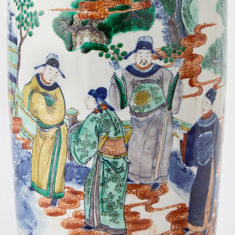 A Group of Three Chinese Glazed Porcelain Vases - 图3