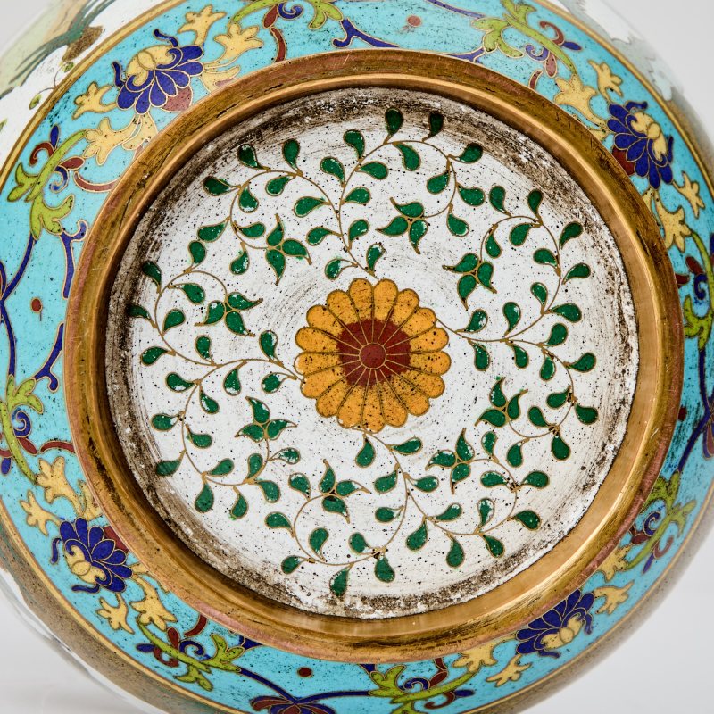 A Pair of Chinese Cloisonne Enamel Vases - 图4