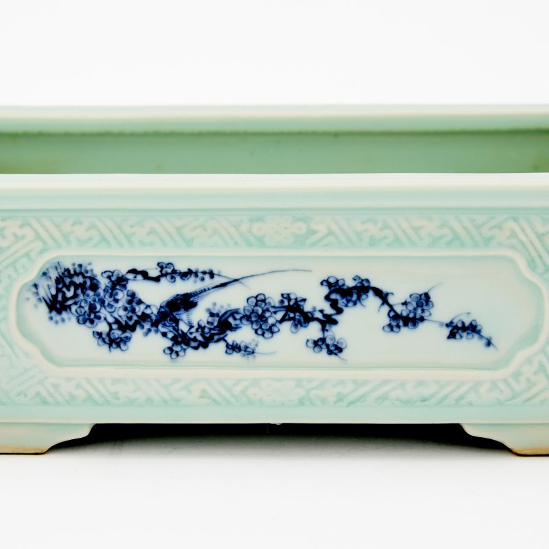 A Pair of Chinese Celadon Glazed Porcelain Jardinieres - 图3