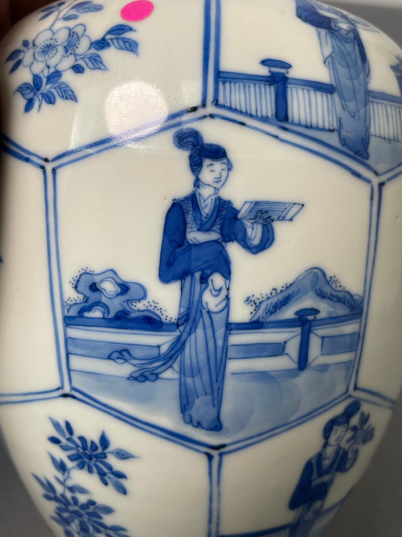 清光绪 青花仕女图盖罐 - 图8