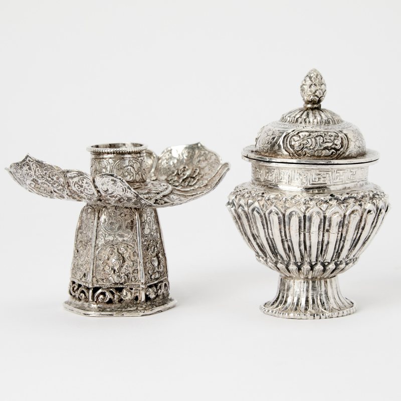 A Group of Tibetan Silver and Silvered Metal Ritual Articles - 图5