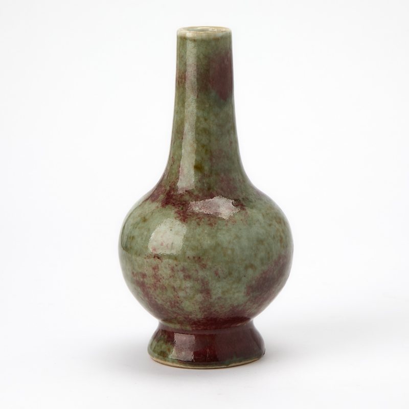 A Chinese Peachbloom Glazed Porcelain Vase