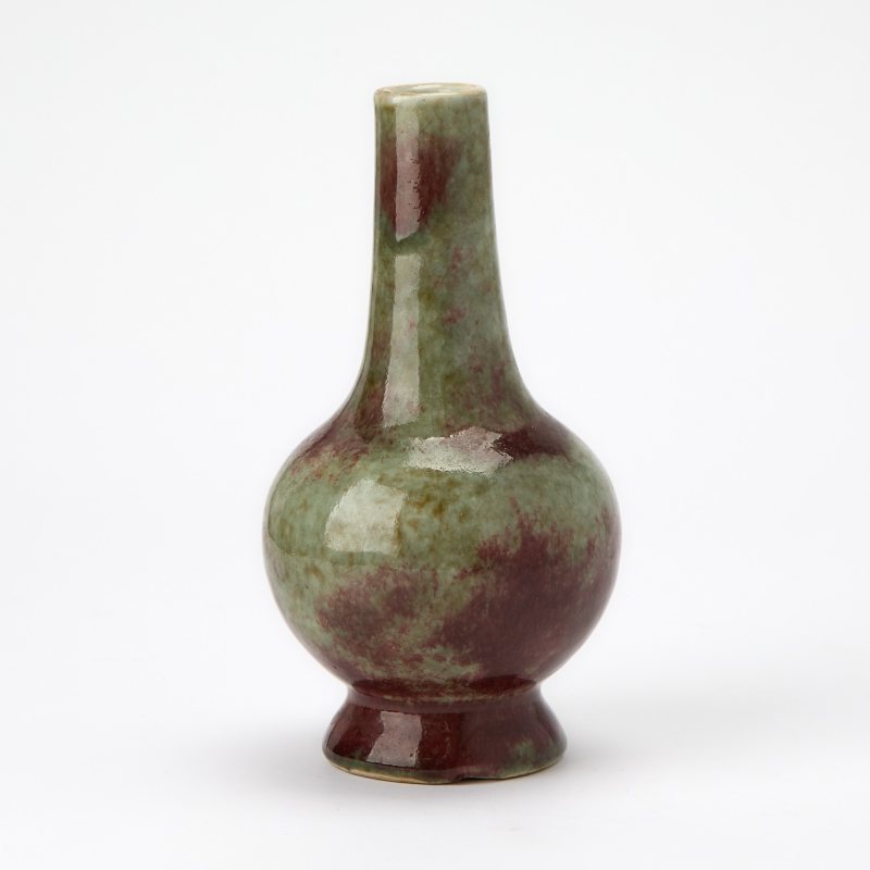 A Chinese Peachbloom Glazed Porcelain Vase - 图2