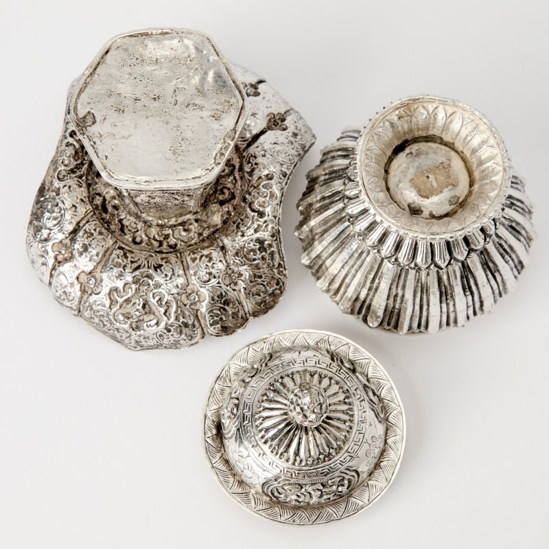 A Group of Tibetan Silver and Silvered Metal Ritual Articles - 图7