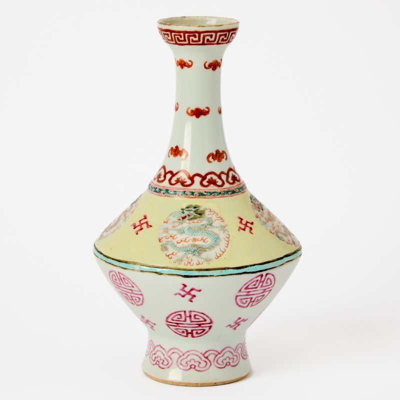 A Chinese Enameled Porcelain Vase