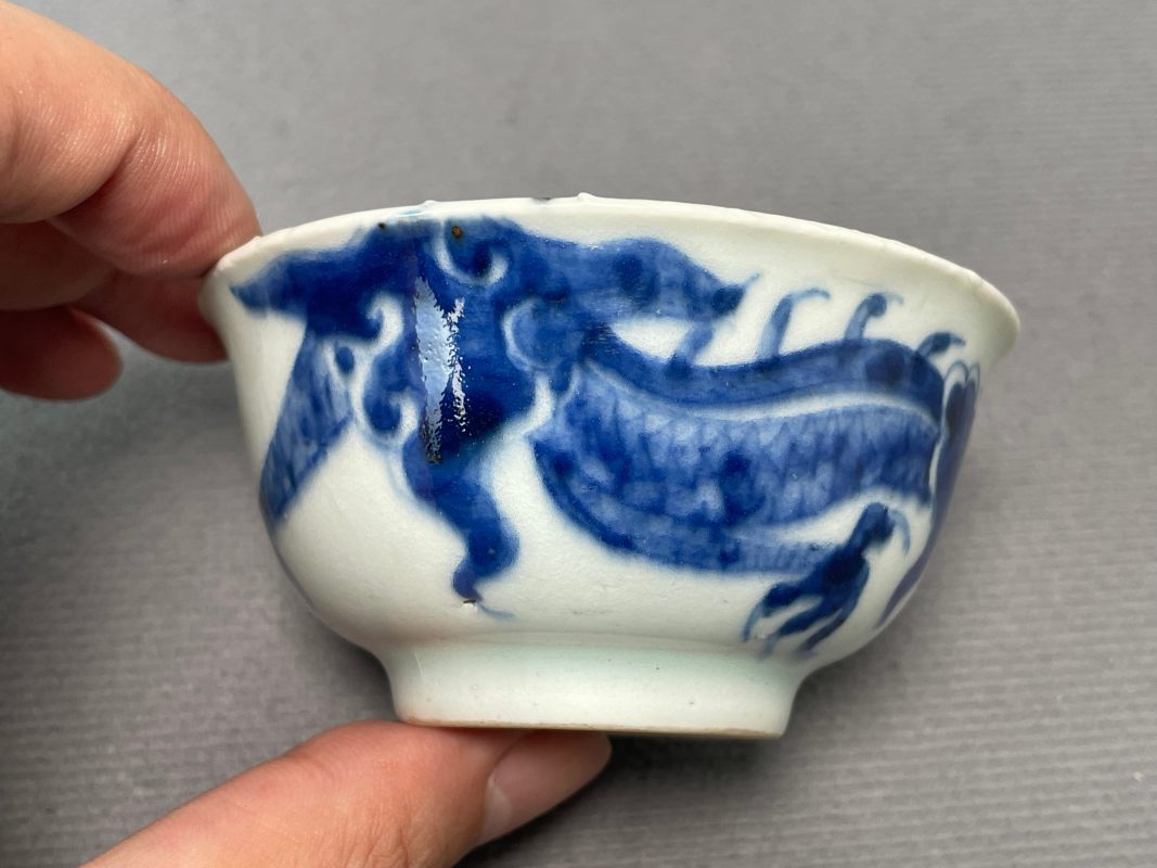清中期 青花过墙龙纹茶园 - 图6
