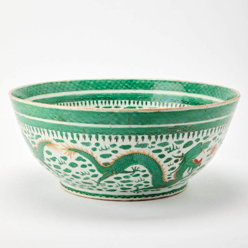 A Chinse Famille Verte Porcelain Punch Bowl - 图2