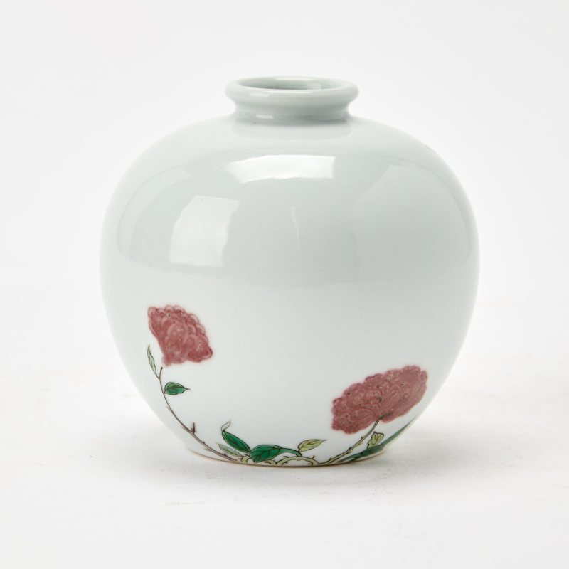 A Chinese Copper Red and Famille Rose Porcelain Waterpot
