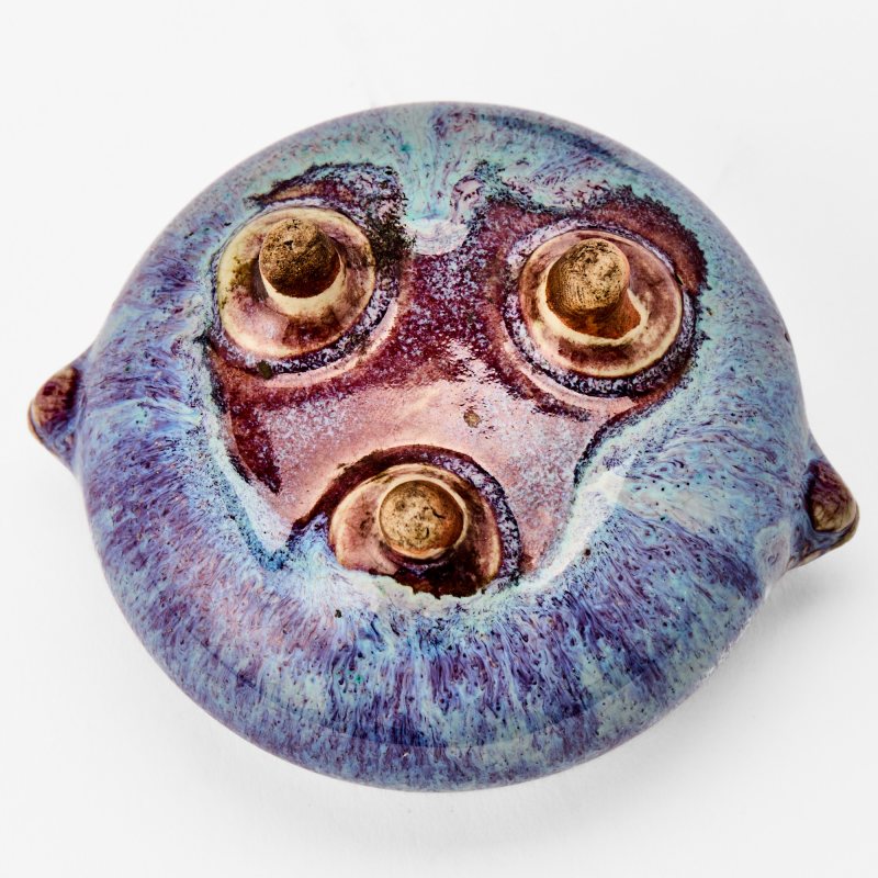 A Chinese Flambe-Glazed Tripod Censer - 图5