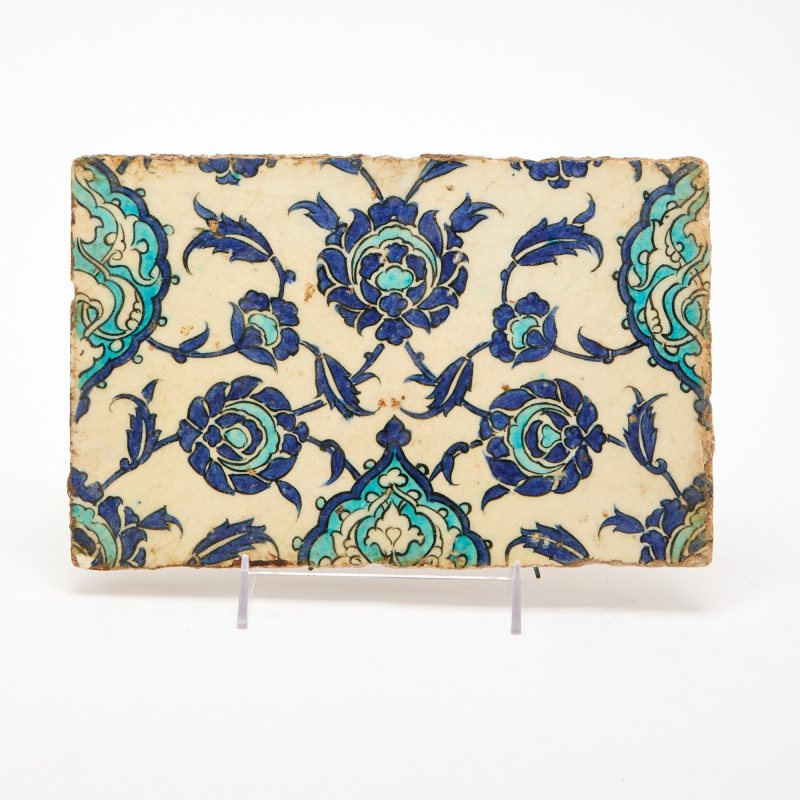 An Iznik Pottery Tile - 图2