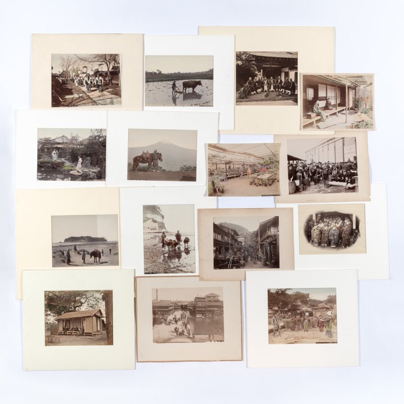 A Group of Japanese Albumen Prints Showing Figural Scenes of Japanese Life - 图1