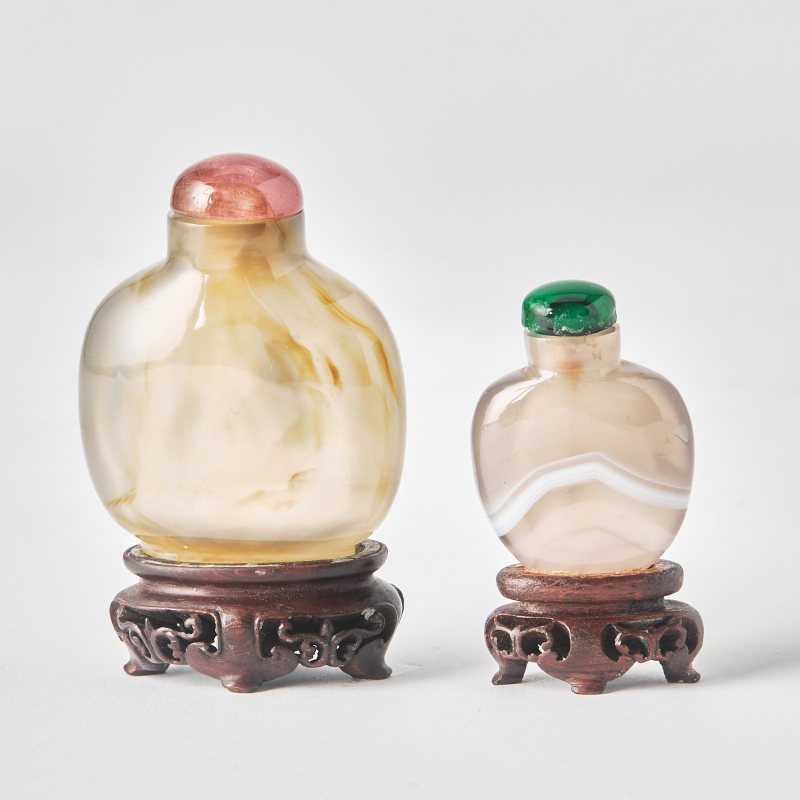 Two Chinese Snuff Bottles - 图2