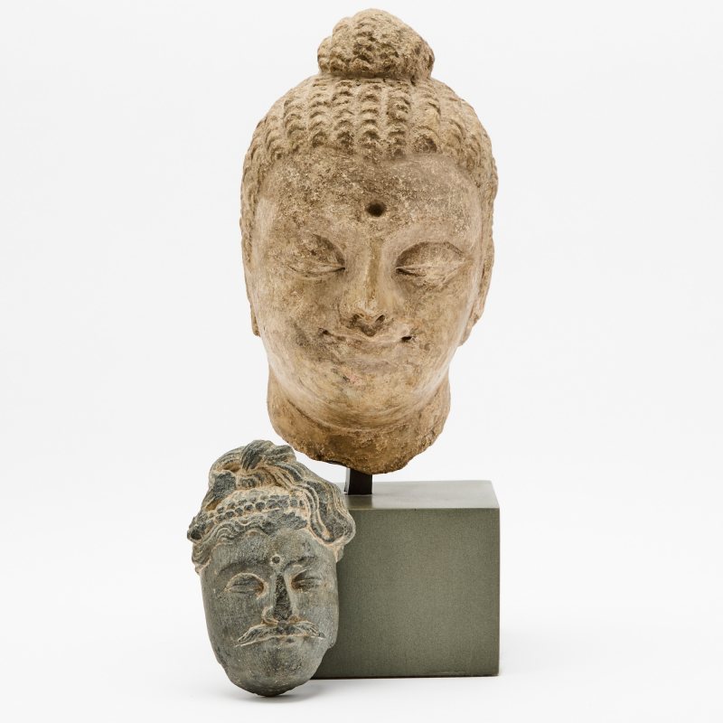 Two Gandharan Buddhistic Head Fragments - 图1