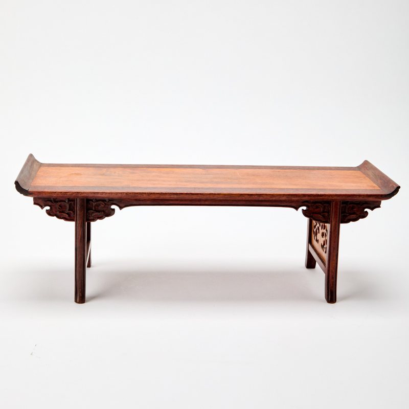 A Chinese Hardwood Miniature Table - 图2