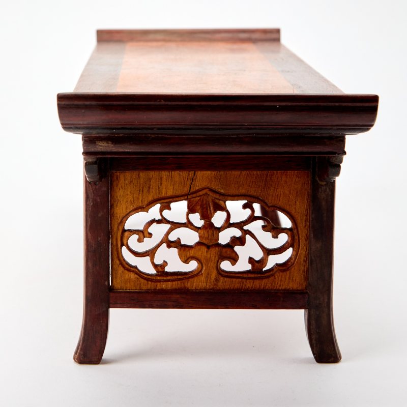 A Chinese Hardwood Miniature Table - 图3