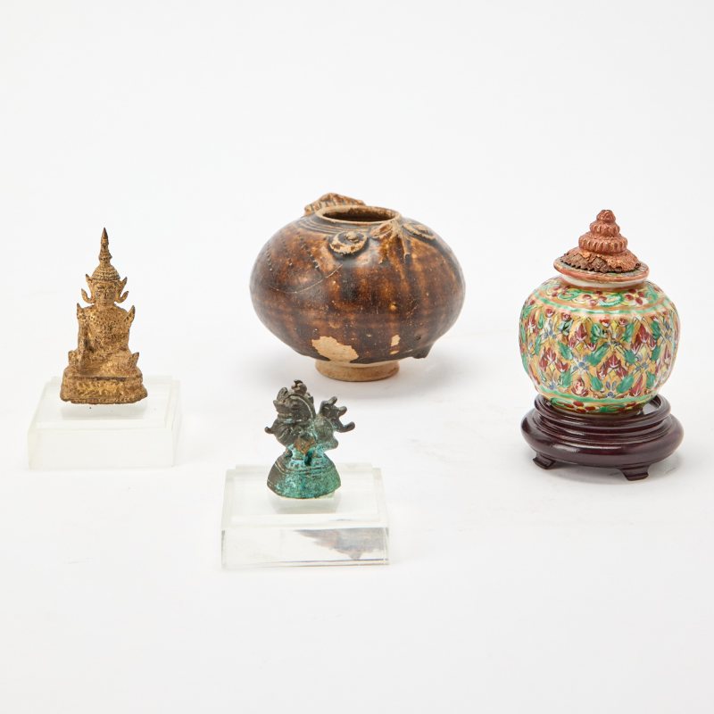 A Group of Assorted Asian Articles - 图1